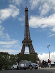 SX18498 2CV and Eiffel tower.jpg